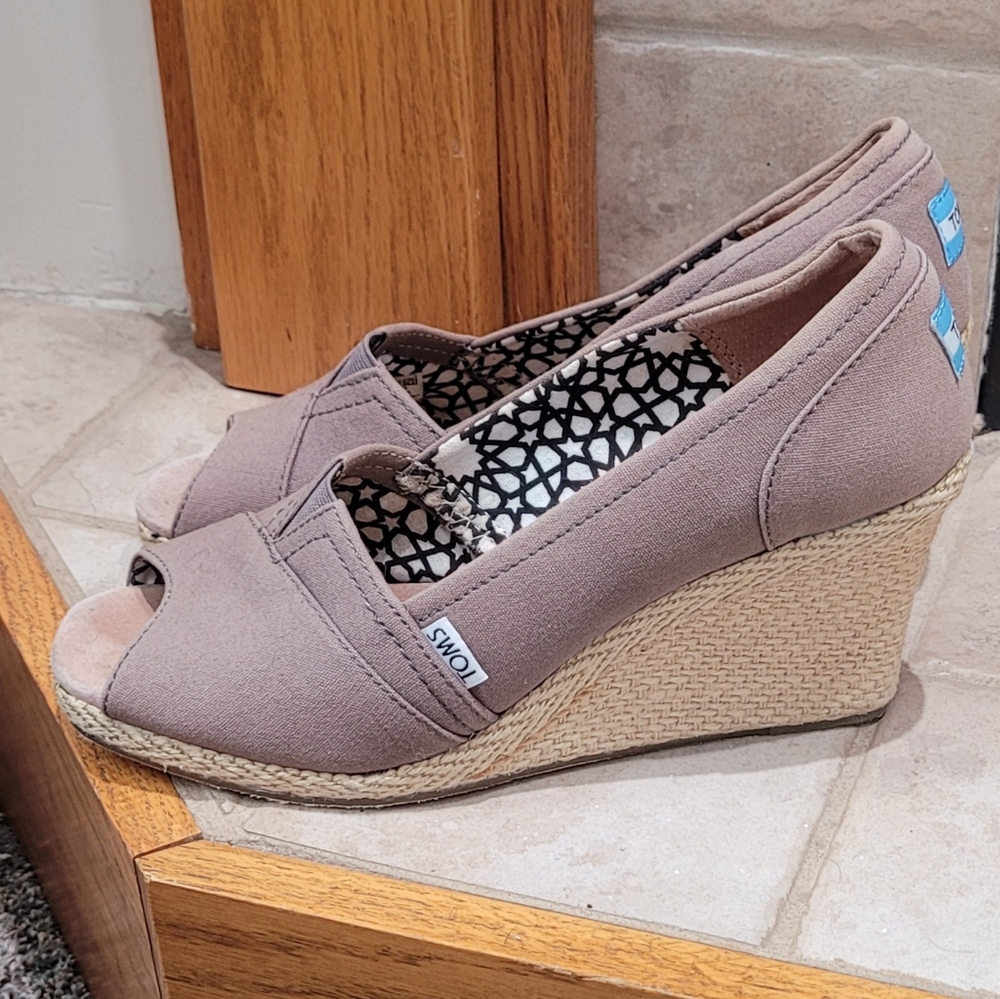 Tom's Tan Calypso Canvas Wedge Espadrilles Women'… - image 2